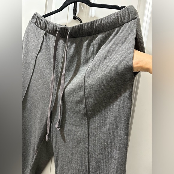 BloomChic Gray Sweatpants with Drawstring Waist XL us14 - Picture 4 of 4